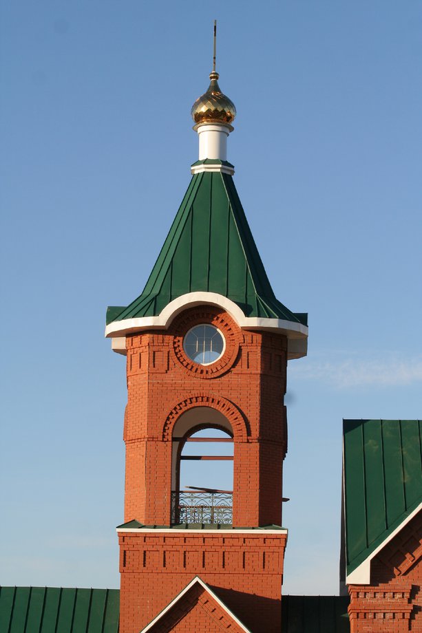 Храм в Окино-Ключах, фасад