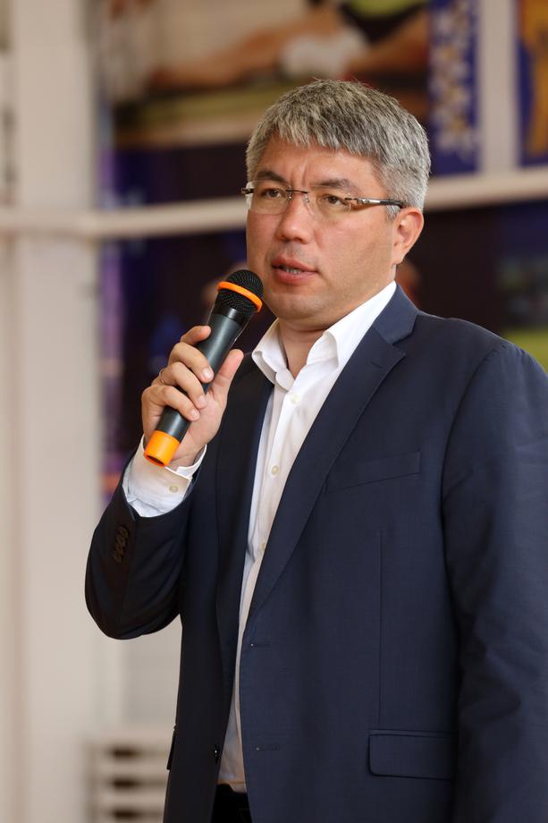 Глава Республики Бурятия Алексей Цыденов в Бичуре