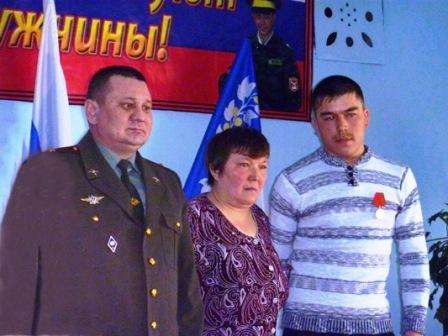 Михайлов Евгений, получивший медаль Жукова.jpg