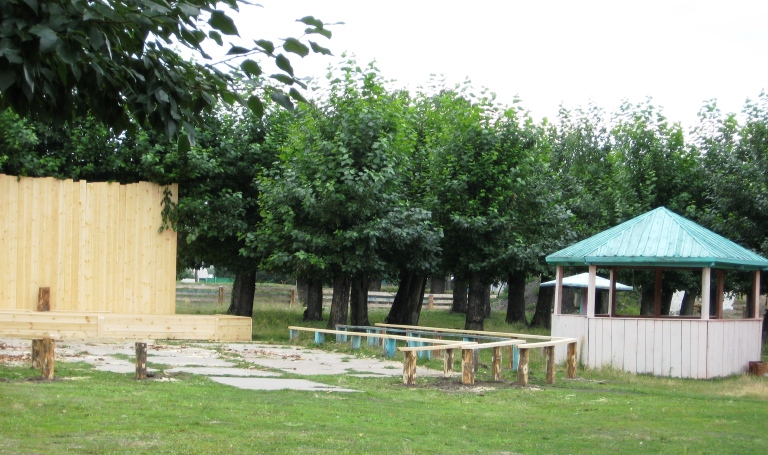 В Молодежном парке.jpg